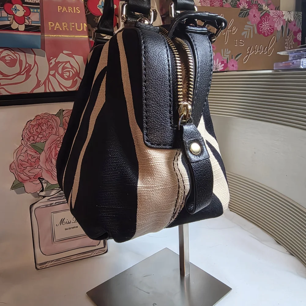 ✨️LOW START✨️Kate Spade NewYork Zebra Printed Canvas Bag - Picture 6 of 13